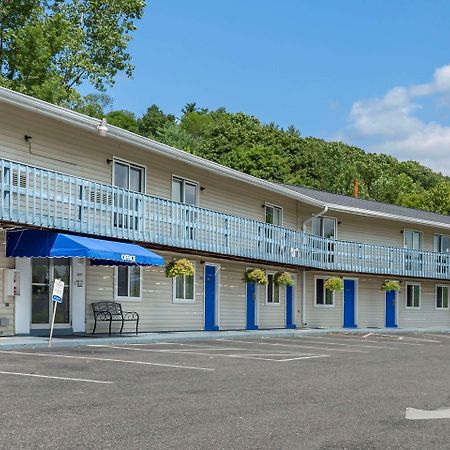 Econo Lodge Lee - Great Barrington מראה חיצוני תמונה