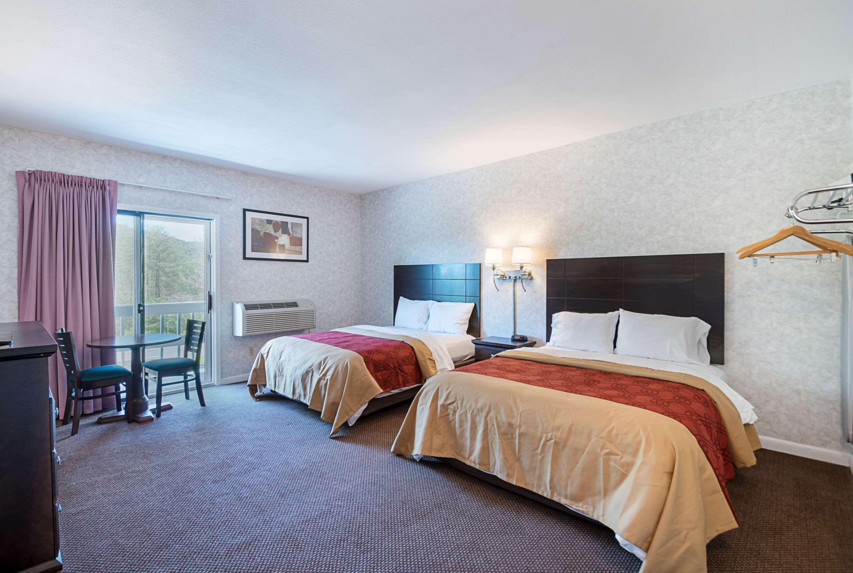 Econo Lodge Lee - Great Barrington מראה חיצוני תמונה
