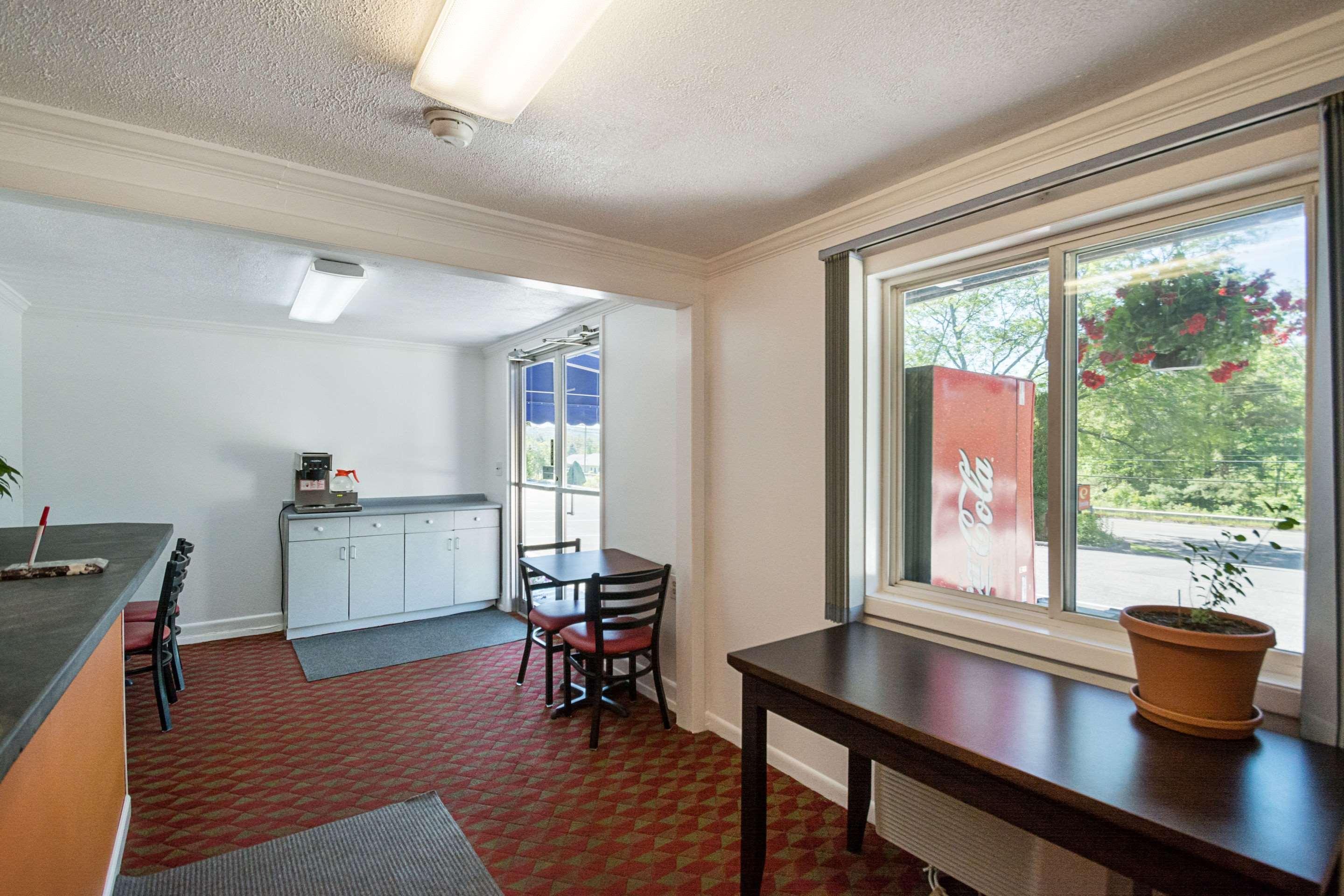 Econo Lodge Lee - Great Barrington מראה חיצוני תמונה
