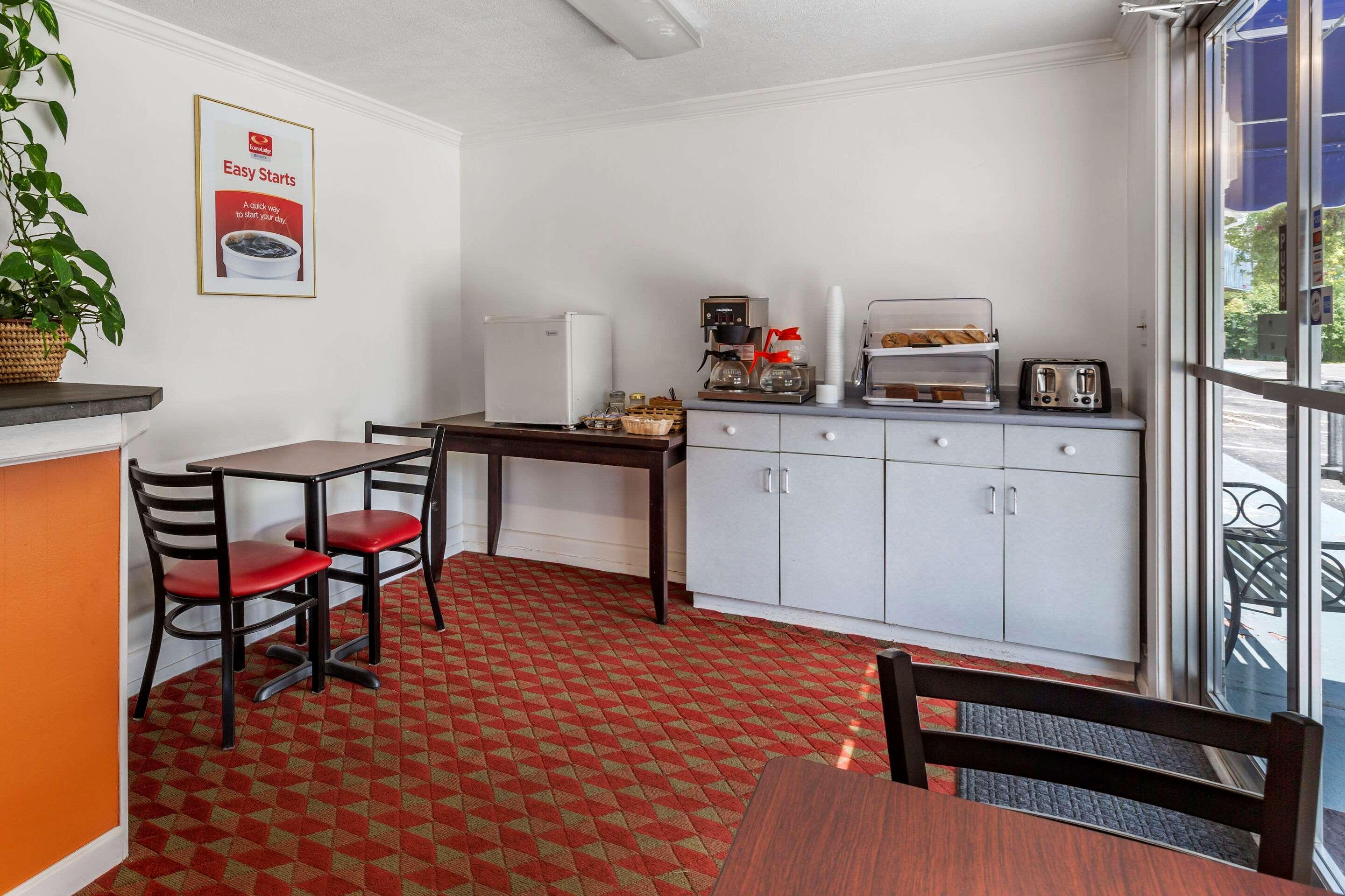 Econo Lodge Lee - Great Barrington מראה חיצוני תמונה