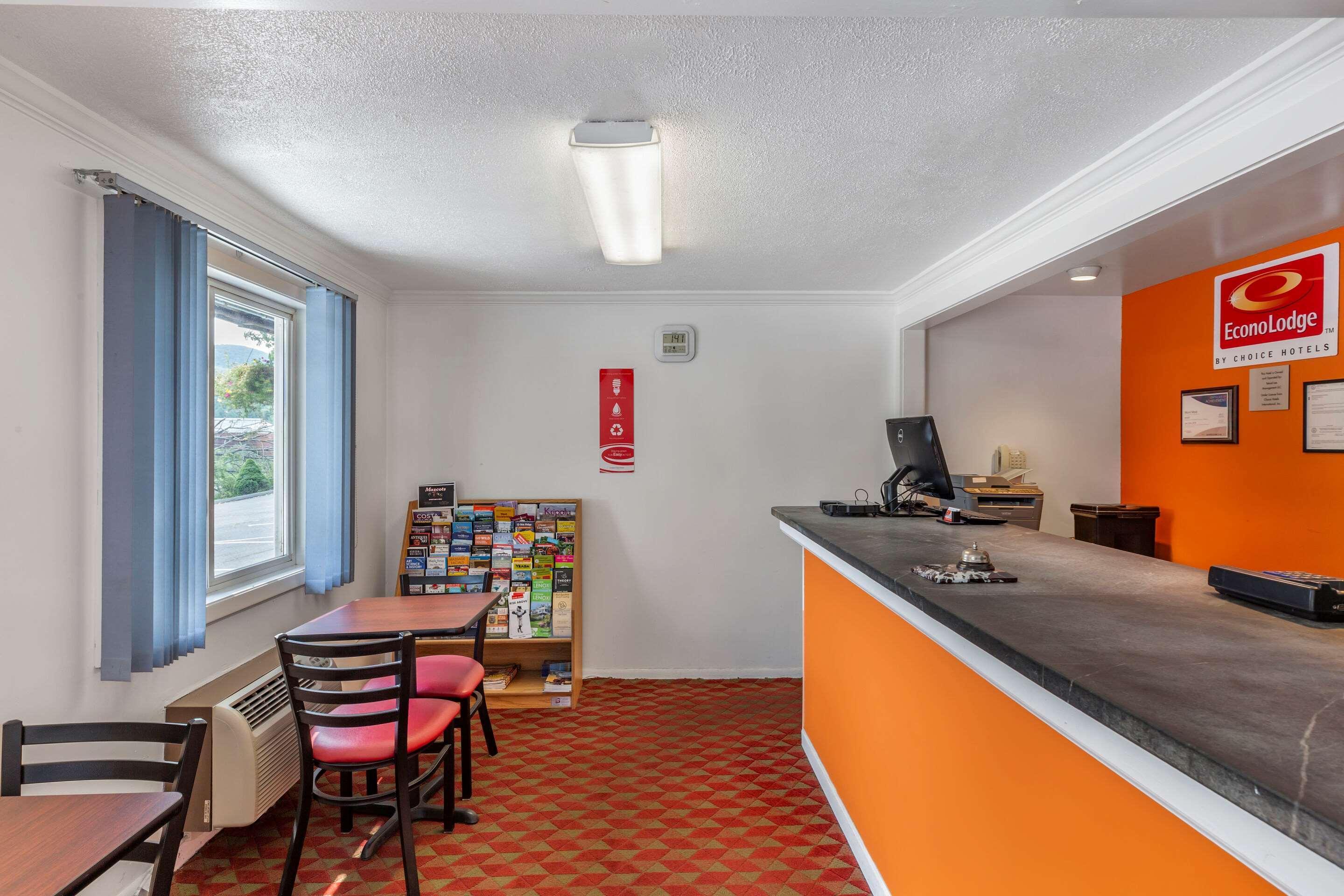 Econo Lodge Lee - Great Barrington מראה חיצוני תמונה