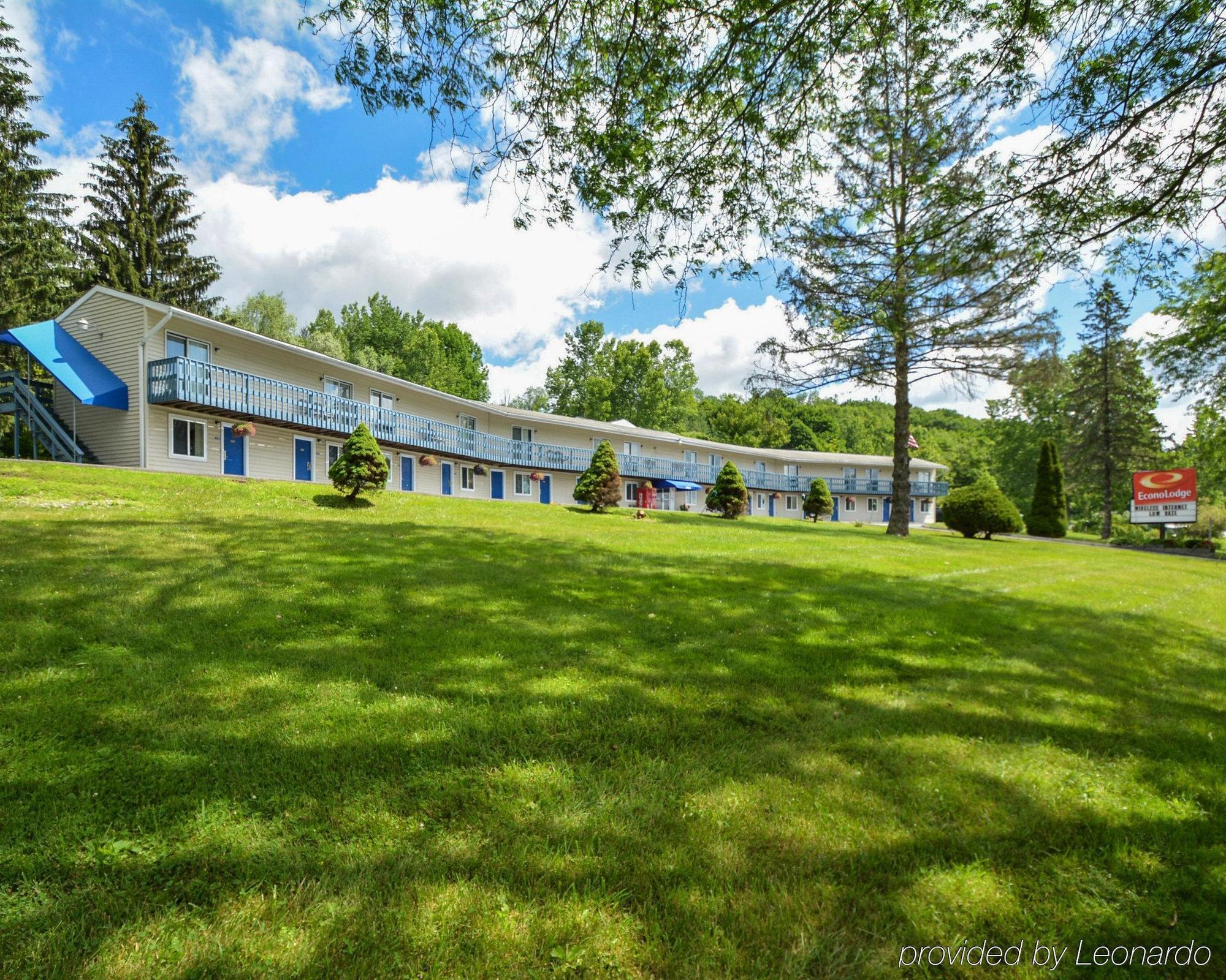 Econo Lodge Lee - Great Barrington מראה חיצוני תמונה