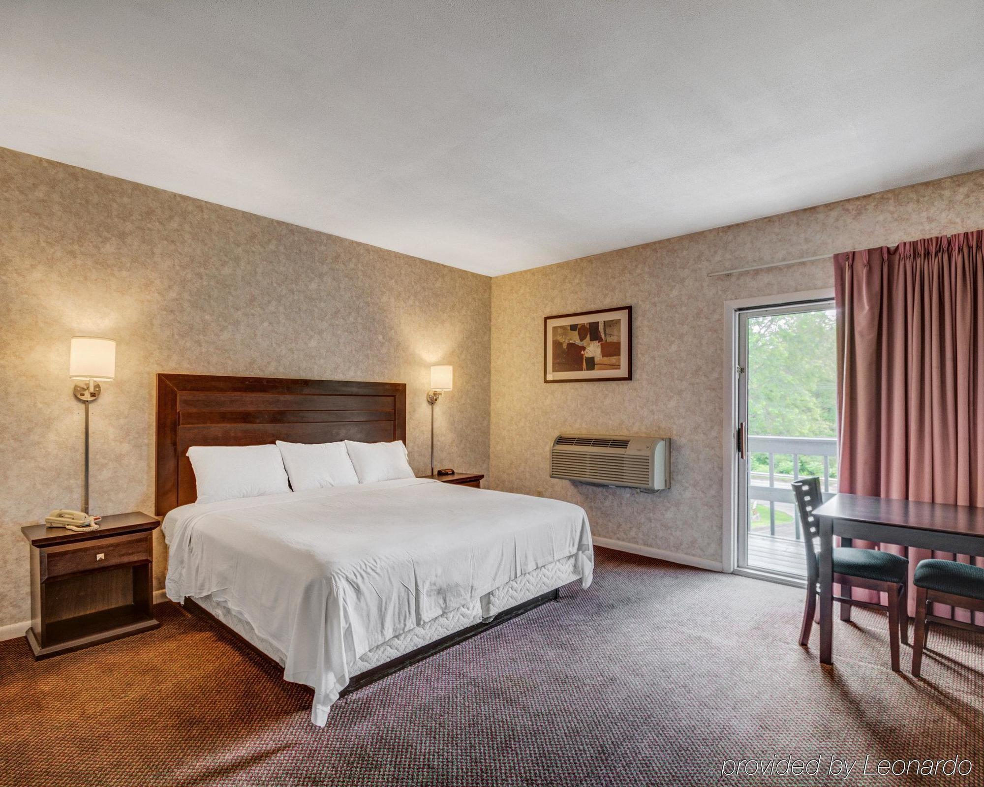 Econo Lodge Lee - Great Barrington מראה חיצוני תמונה