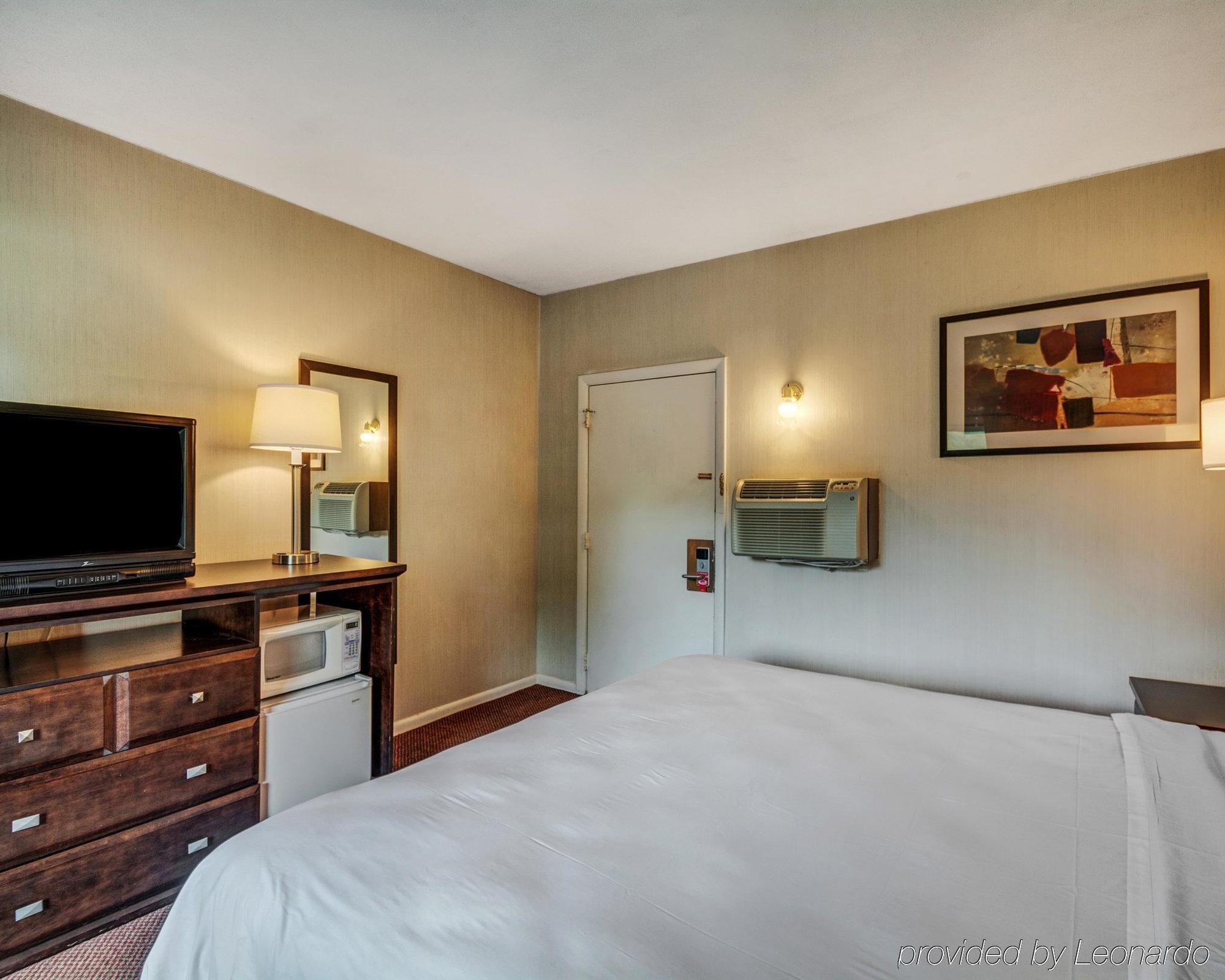 Econo Lodge Lee - Great Barrington מראה חיצוני תמונה